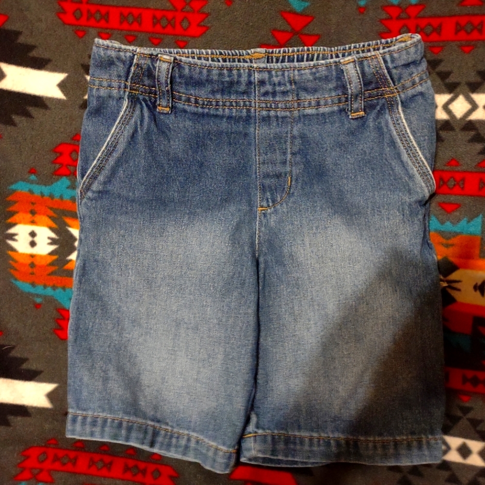 Kids shorts size 7